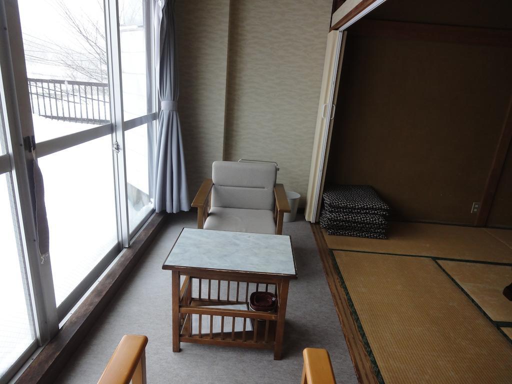 Hotel Tomiya Yuzawa  Pokój zdjęcie