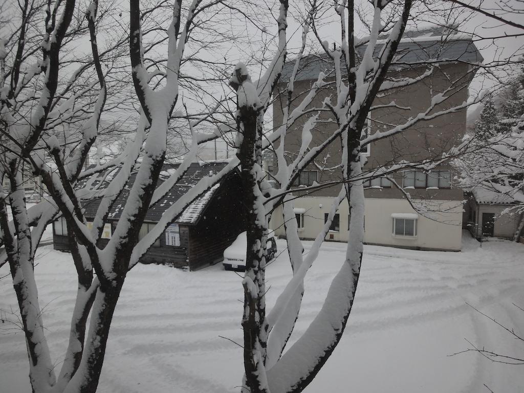 Hotel Tomiya Yuzawa  Zewnętrze zdjęcie